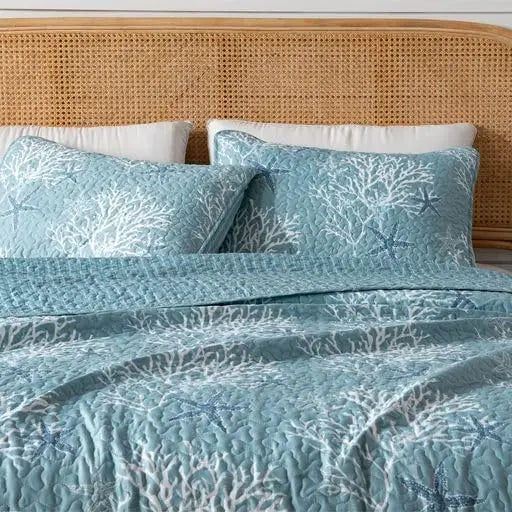 Summer Coastal Quilt Set - Full/Queen, Beach 2-Piece Reversible Bedspread with Sham