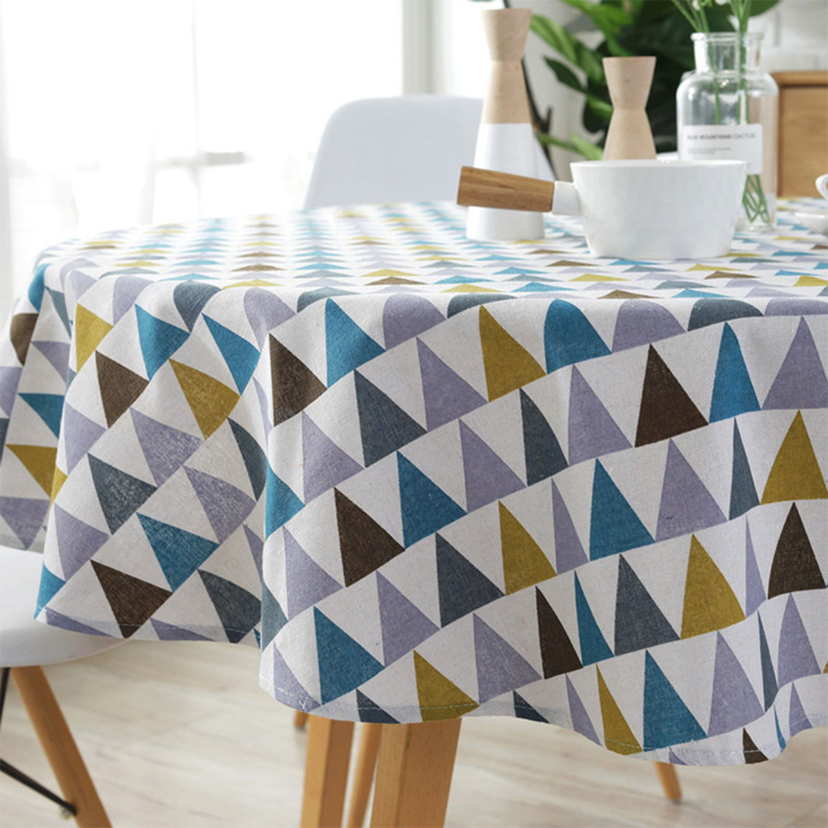 Nordic Round Tablecloth – Cotton Linen, Washable & Stylish