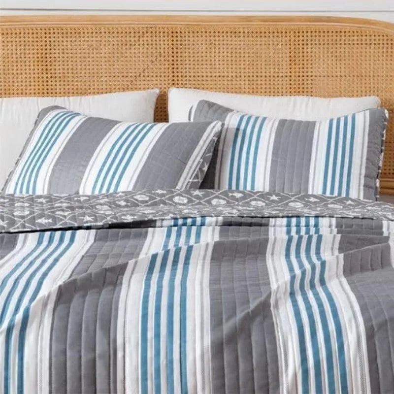 Summer Coastal Quilt Set - Full/Queen, Beach 2-Piece Reversible Bedspread with Sham