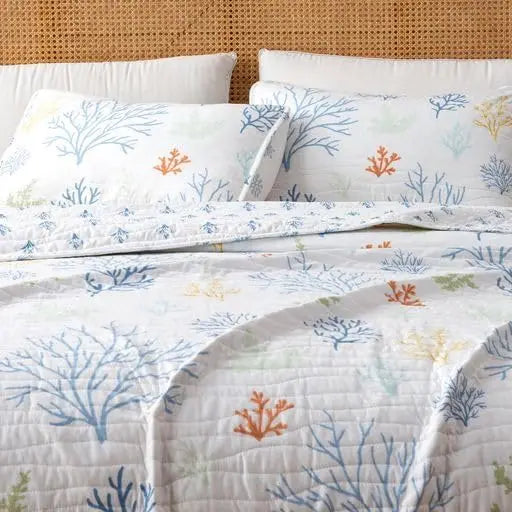 Summer Coastal Quilt Set - Full/Queen, Beach 2-Piece Reversible Bedspread with Sham