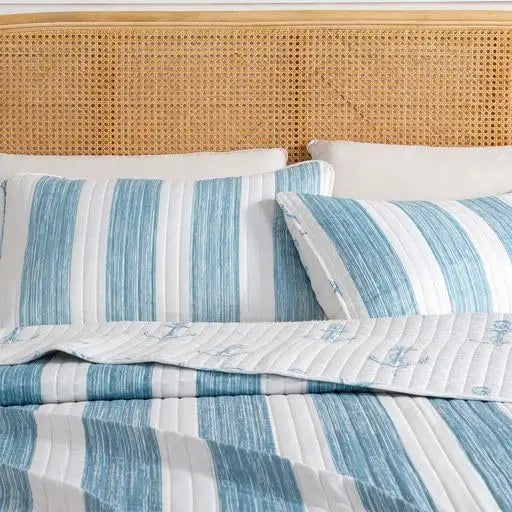 Summer Coastal Quilt Set - Full/Queen, Beach 2-Piece Reversible Bedspread with Sham