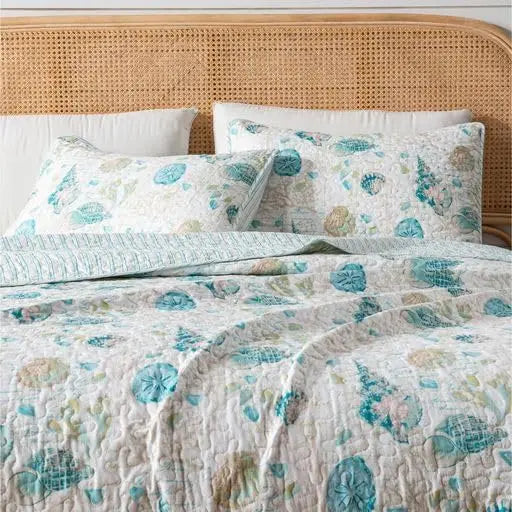 Summer Coastal Quilt Set - Full/Queen, Beach 2-Piece Reversible Bedspread with Sham