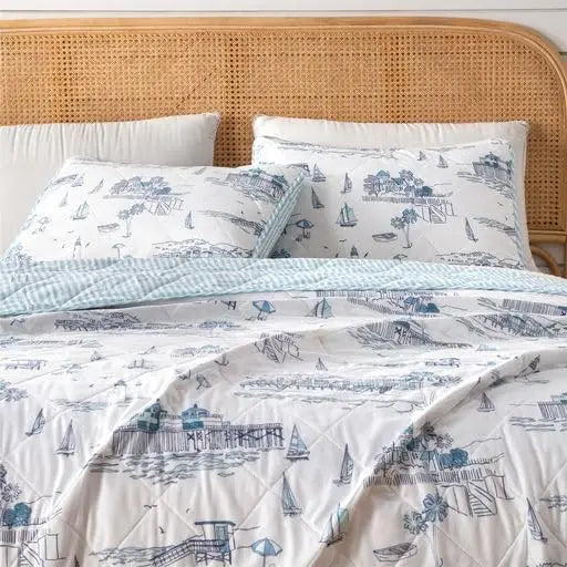 Summer Coastal Quilt Set - Full/Queen, Beach 2-Piece Reversible Bedspread with Sham